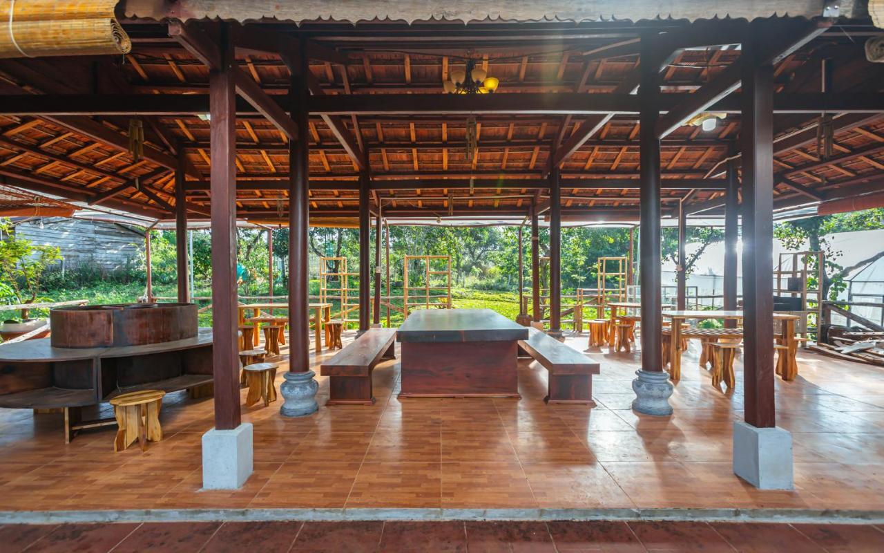 Phuong Nam Gia Trang Farmstay Gia Nghĩa Exteriér fotografie