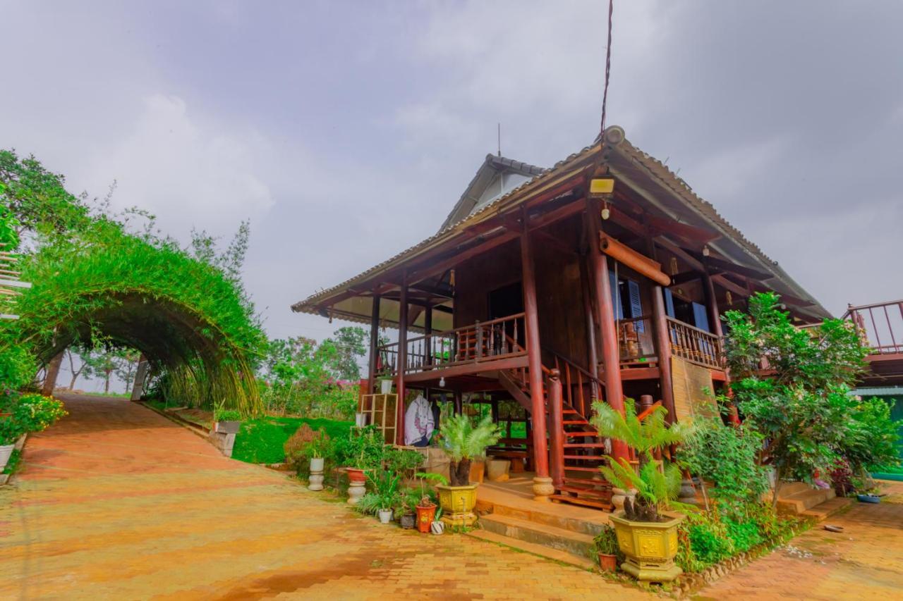 Phuong Nam Gia Trang Farmstay Gia Nghĩa Exteriér fotografie