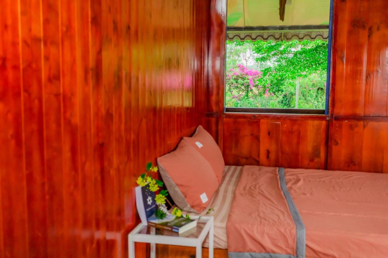 Phuong Nam Gia Trang Farmstay Gia Nghĩa Exteriér fotografie