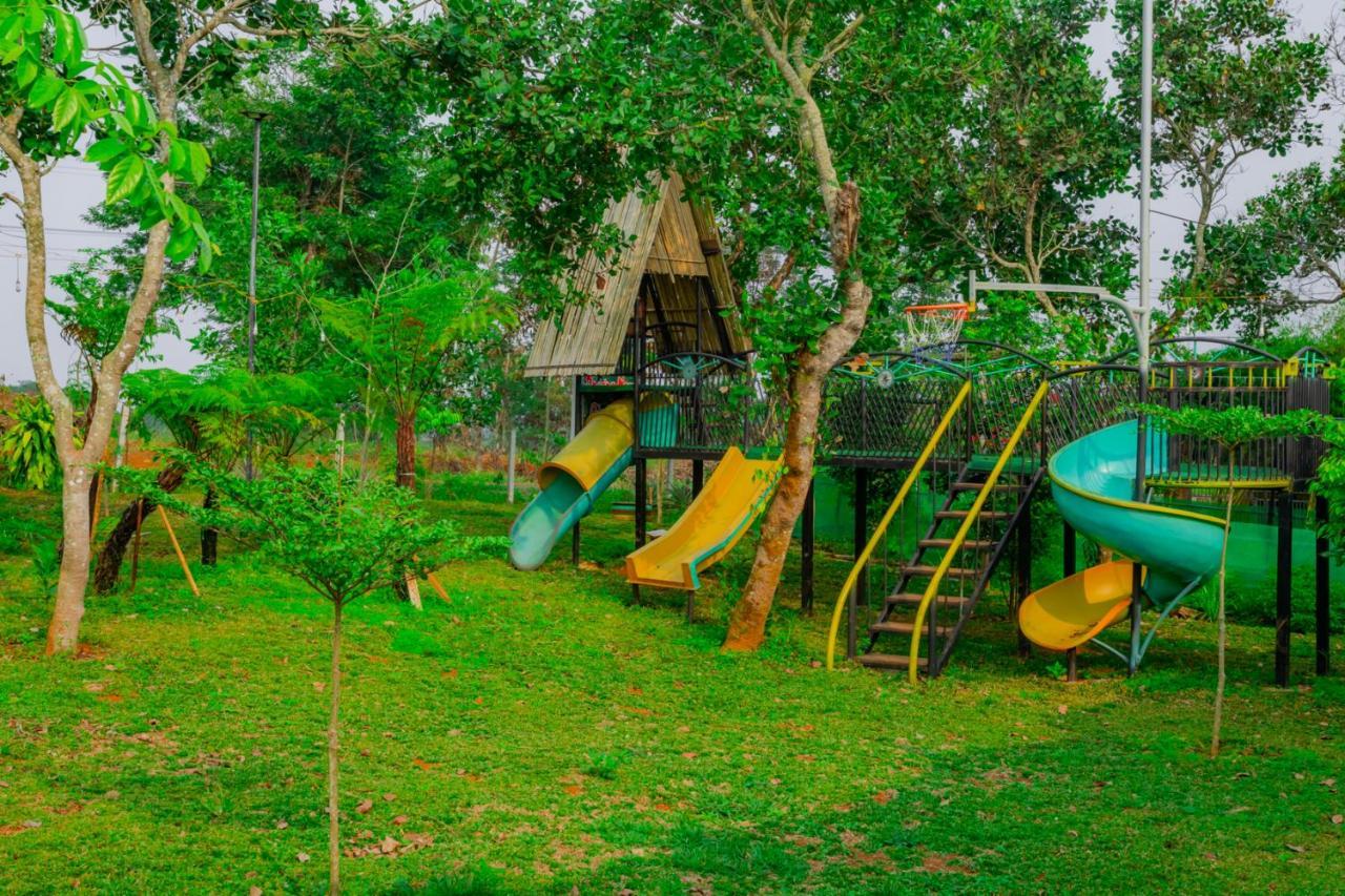 Phuong Nam Gia Trang Farmstay Gia Nghĩa Exteriér fotografie